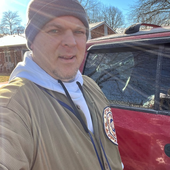 Meet your Posher, Daniel - Picture 2 of 5